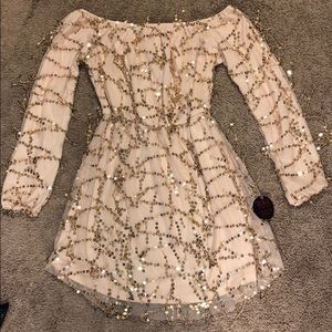 Dangling Glitter Dress Off-shoulders